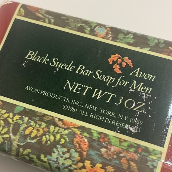 Avon black suede Bar soap for Men NEW 1981 hand soap bath body Sz 3oz - Picture 2 of 6